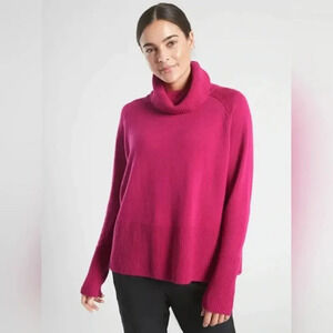 ATHLETA Aspen Turtleneck Sweater Electric Fuchsia Pink Wool Cashmere XXS